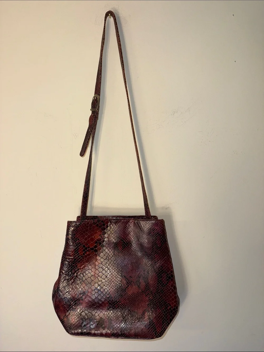 Vintage Carla Sade  Burgundy Snake-Print Shoulder Bag